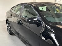 USED 2017 17 VAUXHALL INSIGNIA 1.5i Turbo Design Nav Grand Sport 5dr Petrol Manual Euro 6 (s/s) (165 ps) 17" ALLOYS+REAR PARK+SAT NAV