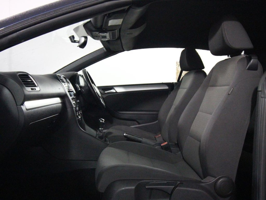USED 2015 15 VOLKSWAGEN GOLF 1.4 TSI SE Cabriolet 2dr Petrol Manual Euro 5 (122 ps) CRUISE CONTROL - PARK SENSORS