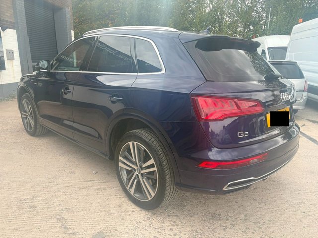 2017 AUDI Q5 2.0 TDI S line SUV 5dr Diesel S Tronic quattro Euro 6 (s/s) (190 ps) - Photo 4