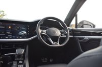 USED 2021 21 VOLKSWAGEN TOUAREG 3.0 TDI V6 Black Edition SUV 5dr Diesel Tiptronic 4Motion Euro 6 (s/s) (286 ps) PANORAMIC ROOF / AIR SUS / FSH