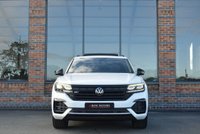 USED 2021 21 VOLKSWAGEN TOUAREG 3.0 TDI V6 Black Edition SUV 5dr Diesel Tiptronic 4Motion Euro 6 (s/s) (286 ps) PANORAMIC ROOF / AIR SUS / FSH