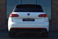 USED 2021 21 VOLKSWAGEN TOUAREG 3.0 TDI V6 Black Edition SUV 5dr Diesel Tiptronic 4Motion Euro 6 (s/s) (286 ps) PANORAMIC ROOF / AIR SUS / FSH