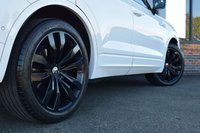USED 2021 21 VOLKSWAGEN TOUAREG 3.0 TDI V6 Black Edition SUV 5dr Diesel Tiptronic 4Motion Euro 6 (s/s) (286 ps) PANORAMIC ROOF / AIR SUS / FSH