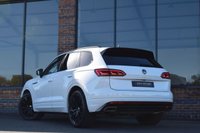 USED 2021 21 VOLKSWAGEN TOUAREG 3.0 TDI V6 Black Edition SUV 5dr Diesel Tiptronic 4Motion Euro 6 (s/s) (286 ps) PANORAMIC ROOF / AIR SUS / FSH