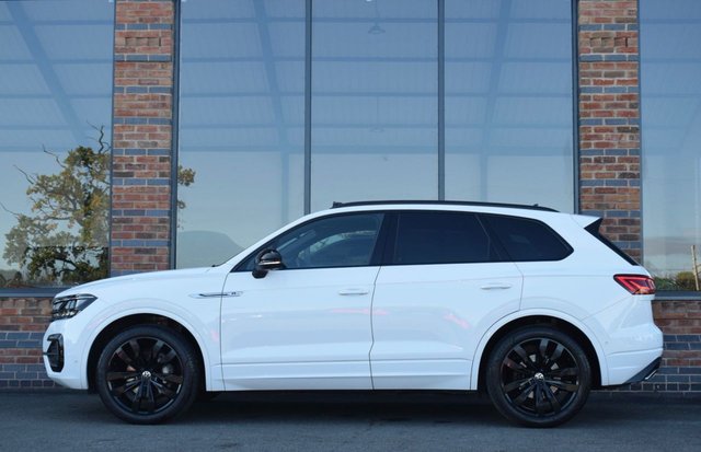 2021 Volkswagen Touareg 3L Black Edition 5dr - Photo 9