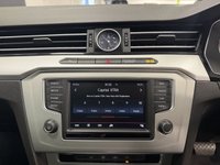 USED 2015 15 VOLKSWAGEN PASSAT 1.6 TDI BlueMotion Tech SE Business Estate 5dr Diesel DSG Euro 6 (s/s) (120 ps) 