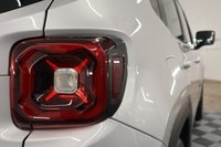 USED 2019 19 JEEP RENEGADE 1.3 GSE T4 Limited SUV 5dr Petrol DDCT Euro 6 (s/s) (150 ps) 