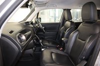 USED 2019 19 JEEP RENEGADE 1.3 GSE T4 Limited SUV 5dr Petrol DDCT Euro 6 (s/s) (150 ps) 