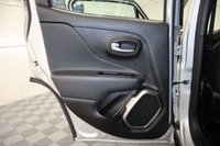 USED 2019 19 JEEP RENEGADE 1.3 GSE T4 Limited SUV 5dr Petrol DDCT Euro 6 (s/s) (150 ps) 