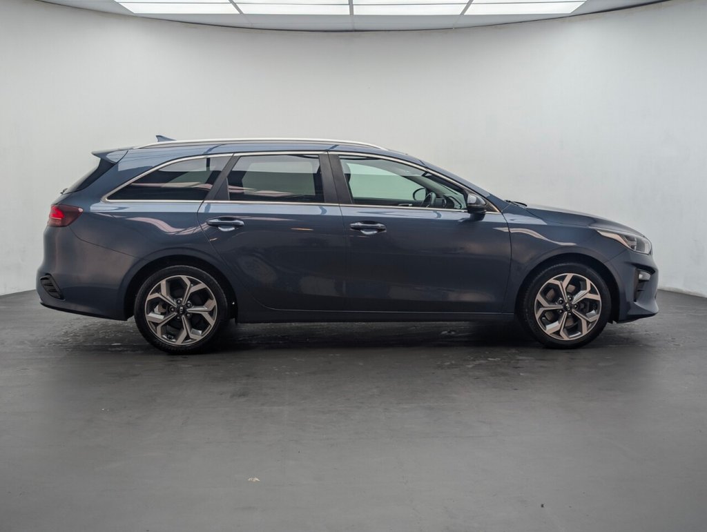 View our KIA CEED