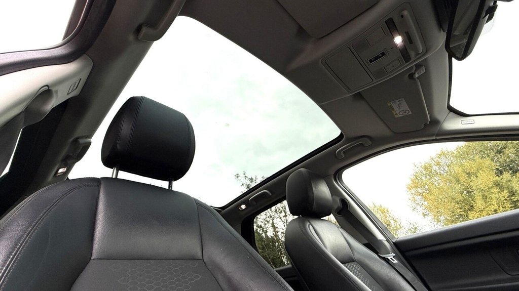 USED 2016 16 LAND ROVER DISCOVERY SPORT 2.0 TD4 SE Tech 4WD Euro 6 (s/s) 5dr (5 Seat) PANROOF|FSH|ULEZ|MOT0926|+MORE