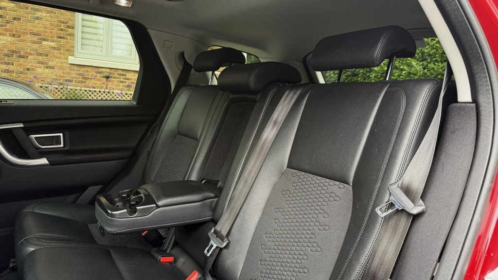 USED 2016 16 LAND ROVER DISCOVERY SPORT 2.0 TD4 SE Tech 4WD Euro 6 (s/s) 5dr (5 Seat) PANROOF|FSH|ULEZ|MOT0926|+MORE