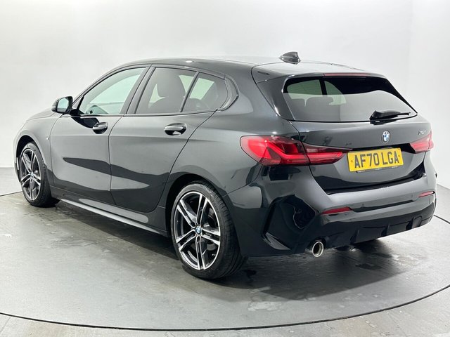 2020 BMW 1 Series - Photo 6