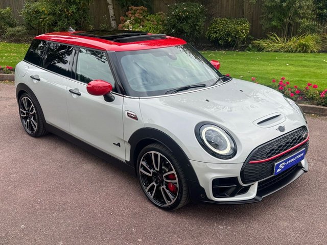 View our MINI CLUBMAN