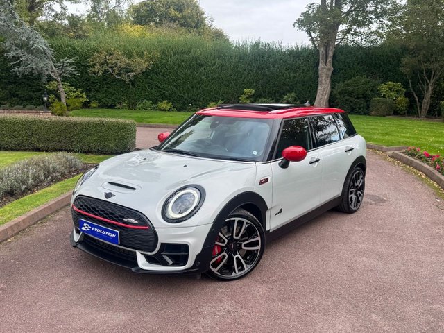 View our MINI CLUBMAN