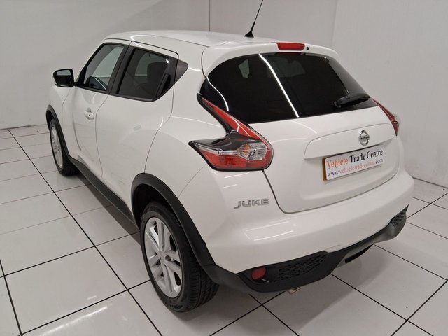2017 NISSAN JUKE - Photo 4