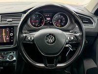 USED 2017 67 VOLKSWAGEN TIGUAN 2.0 TDI SE Navigation SUV 5dr Diesel DSG 4Motion Euro 6 (s/s) (150 ps) 