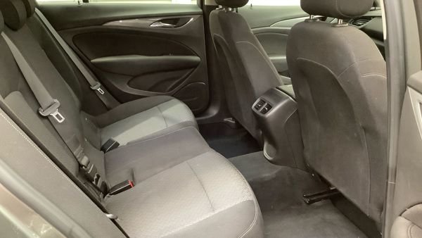 2018 VAUXHALL INSIGNIA - Photo 11