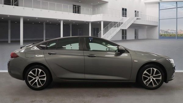 2018 VAUXHALL INSIGNIA - Photo 5