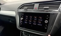 USED 2017 67 VOLKSWAGEN TIGUAN 2.0 TDI SE Navigation SUV 5dr Diesel DSG 4Motion Euro 6 (s/s) (150 ps) 