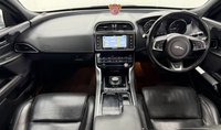 USED 2017 67 JAGUAR XE 2.0d R-Sport Saloon 4dr Diesel Auto AWD Euro 6 (s/s) (240 ps) 