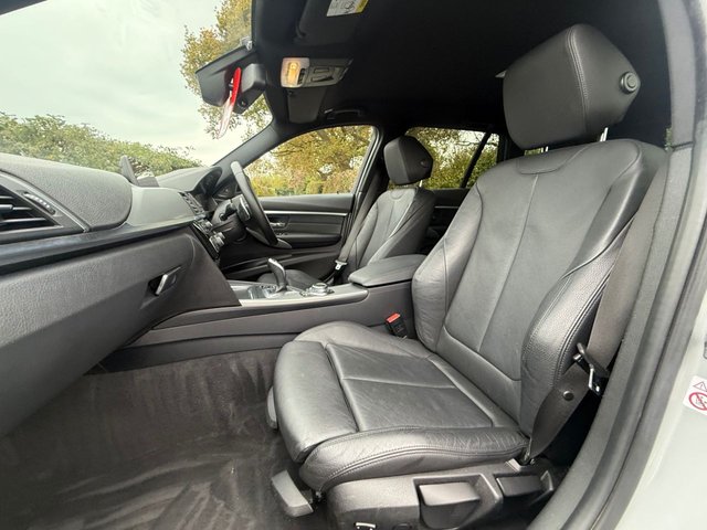 2019 BMW 3 SERIES - Photo 12