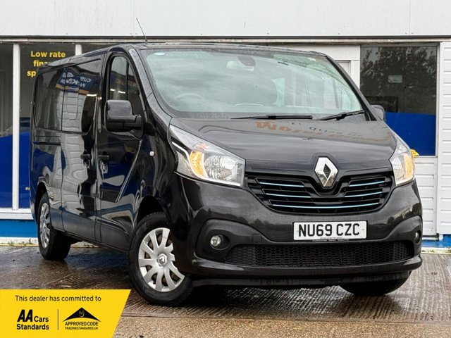 2019 RENAULT TRAFIC