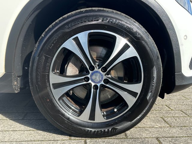 2015 MERCEDES-BENZ GLC 2.1 GLC250d Sport SUV 5dr Diesel G-Tronic 4MATIC Euro 6 (s/s) (204 ps) - Photo 3