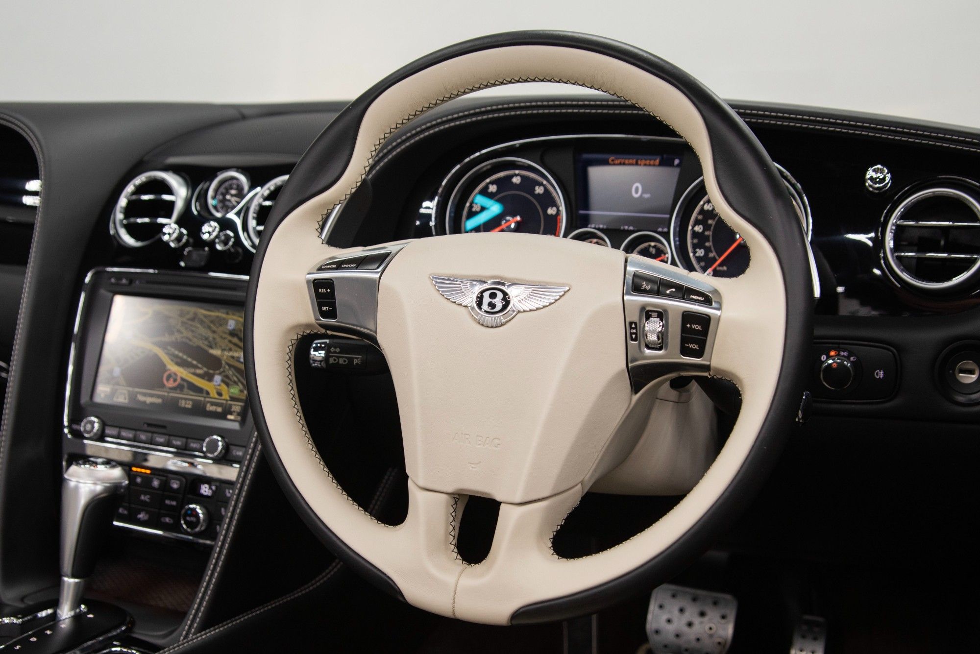 USED 2016 16 BENTLEY CONTINENTAL 4.0 V8 GTC S Convertible  