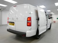 USED 2024 24 VAUXHALL VIVARO 2.0 TURBO D 145 BHP L2 LONG PRO EDITION 6DR ( FACELIFT )  FACELIFT | SAT NAV | 145 BHP | L2 LONG