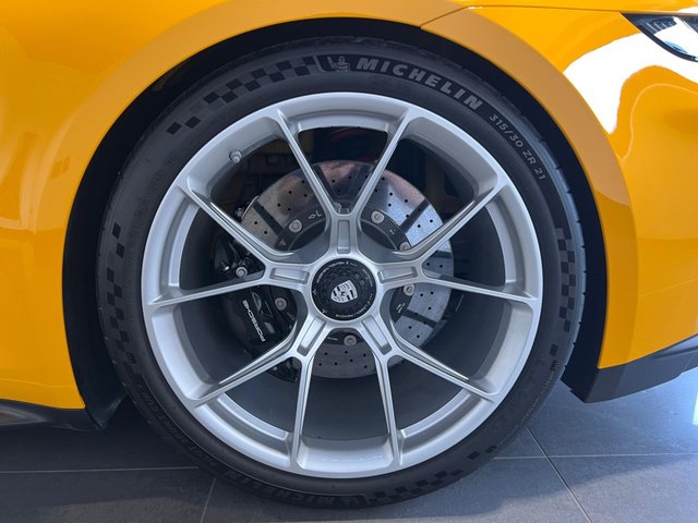 View our PORSCHE 911