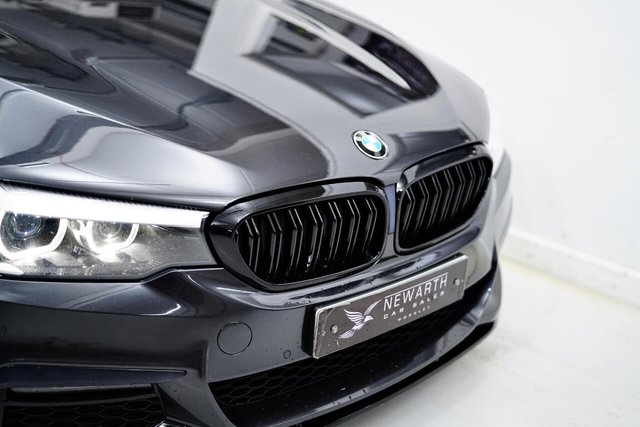 2018 BMW 5 SERIES - Photo 6