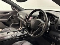 USED 2017 17 MASERATI LEVANTE 3.0D V6 SUV 5dr Diesel ZF 4WD Euro 6 (s/s) (275 ps) 