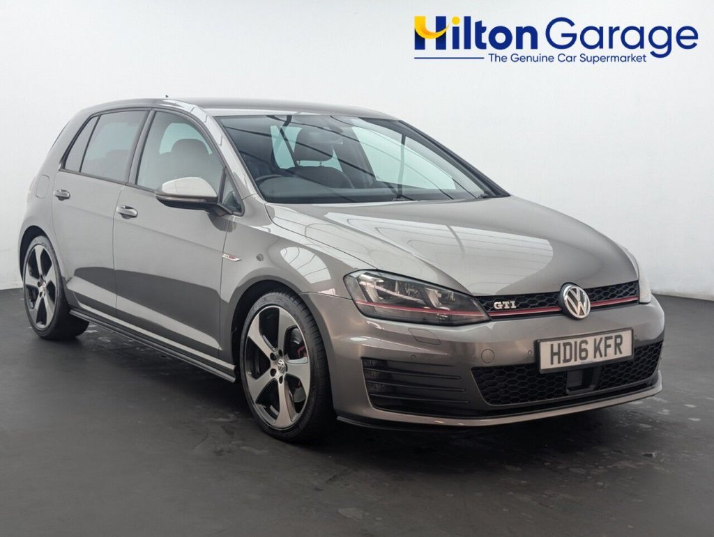 View our VOLKSWAGEN GOLF