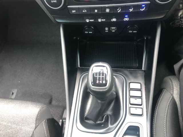 2021 Hyundai Tucson 1.6L SE Nav 5dr - Photo 12