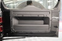 USED 2023 23 LAND ROVER DEFENDER 3.0 D300 MHEV X-Dynamic HSE SUV 5dr Diesel Auto 4WD Euro 6 (s/s) (300 ps) 19000 MILES SERVICE HISTORY BLACK BLACK  PANORAMIC ROOF