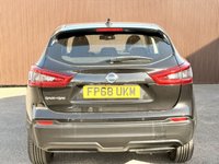USED 2018 68 NISSAN QASHQAI 1.5 dCi Acenta Premium SUV 5dr Diesel Manual Euro 6 (s/s) (115 ps) Sat Nav | Cruise | Climate Con