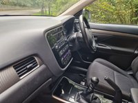 USED 2017 17 MITSUBISHI OUTLANDER 2.2 DI-D 3 SUV 5dr Diesel Manual 4WD Euro 6 (s/s) (147 ps) 8.9% APR FINANCE RATES