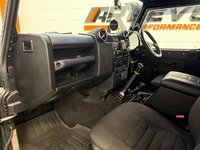 USED 2009 09 LAND ROVER DEFENDER 2.4 TDCi County Hard Top SUV 3dr Diesel Manual 4WD SWB Euro 4 (122 bhp) Huge Specification