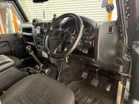 USED 2009 09 LAND ROVER DEFENDER 2.4 TDCi County Hard Top SUV 3dr Diesel Manual 4WD SWB Euro 4 (122 bhp) Huge Specification
