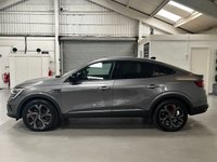 USED 2022 22 RENAULT ARKANA 1.6 E-TECH r.s. line SUV 5dr Petrol Hybrid Auto 2WD Euro 6 (s/s) (145 bhp) HEATED LEATHER+SATNAV+PARK+DAB
