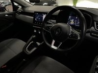 USED 2024 24 RENAULT CLIO 1.6 E-TECH evolution Hatchback 5dr Petrol Hybrid Auto Euro 6 (s/s) (145 ps) SAT NAV+CAR PLAY+ REAR SENSORS