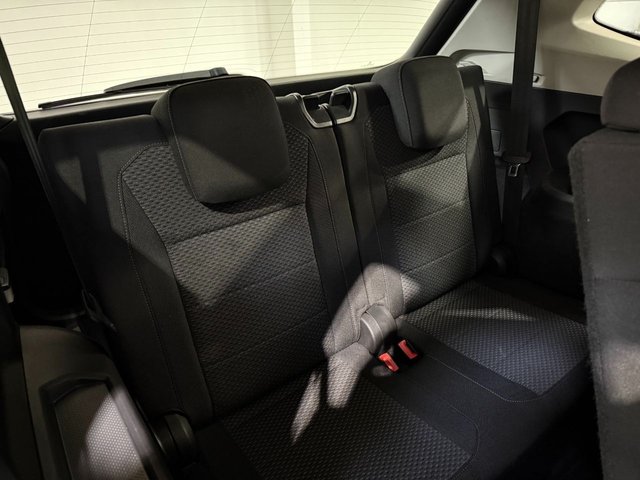 View our VOLKSWAGEN TIGUAN ALLSPACE