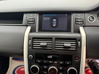 USED 2017 67 LAND ROVER DISCOVERY SPORT 2.0 TD4 SE Tech SUV 5dr Diesel Auto 4WD Euro 6 (s/s) (180 ps) 