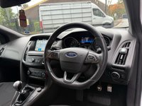 USED 2017 67 FORD FOCUS 1.0T EcoBoost ST-Line Hatchback 5dr Petrol Manual Euro 6 (s/s) (125 ps) STUNNING+ULEZ+FSH+NAV+ST LINE