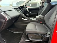 USED 2019 19 JAGUAR E-PACE 2.0 D150 SUV 5dr Diesel Manual Euro 6 (s/s) (150 ps) A LOVELY ADDITION TO OUR FORECOURT+ONLY 1 FORMER KEEPER+DIESEL+ULEZ COMPLIANT+PRIVACY GLASS+CRUISE CONTROL+DAB DIGITAL RADIO+REVERSE CAMERA+MEDIA CONNECTIVITY+PARK ASSIST+AIR CONDITIONING+CLIMATE CONTROL+ALLOY WHEELS+CALL NOW TO SPEAK TO OUR EXPERIENCED SALES ADVISORS+DONT MISS OUT+READY TO DRIVE AWAY TODAY!!!!!!!!!!!!!!!!!!!!!!!!!!!!!!!!!