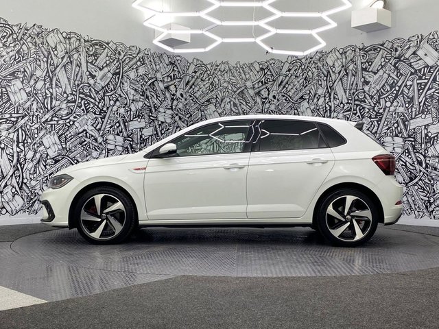 2022 Volkswagen Polo 2L GTI 5dr - Photo 11