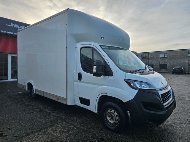 View our PEUGEOT BOXER