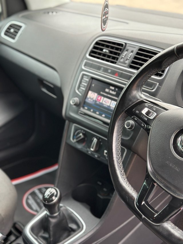 View our VOLKSWAGEN POLO