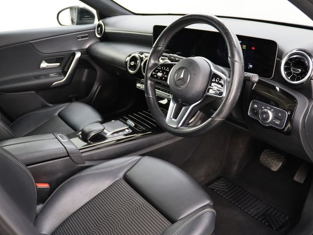 2021 Mercedes-Benz A Class 1.3L Sport 5dr - Photo 10